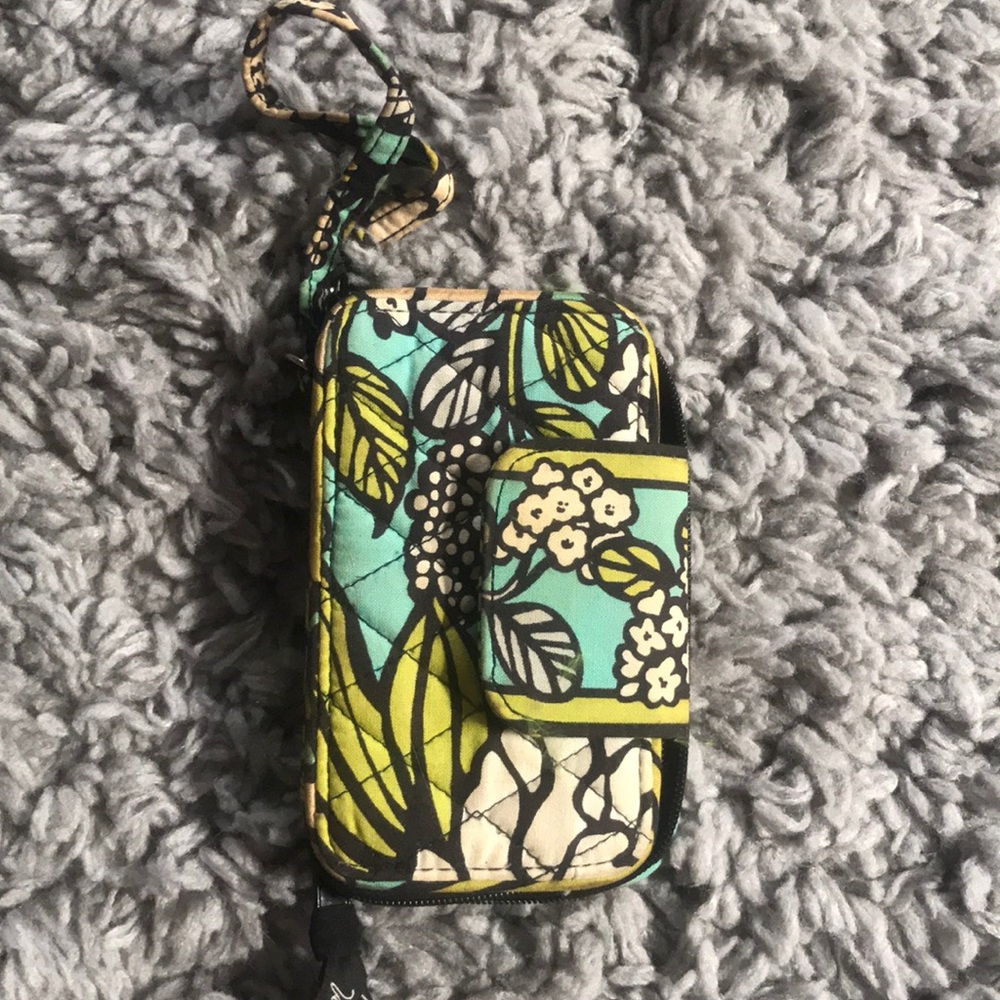 Vera Bradley phone wallet/wristlet